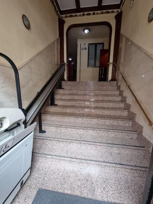 マドリードNew Retiro Recien Reformado 10 Min En Metro A Sol, Hasta Seis Personasアパートメント エクステリア 写真